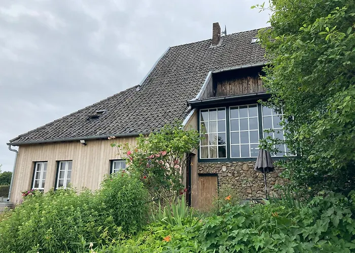 بيت للعطل Oud-bommerich *